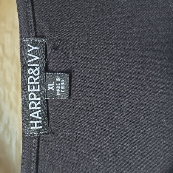 Harper And Ivy Black Long Sleeve Asymmetrical Snap  Crop Top XL NWOT - Picture 3 of 5